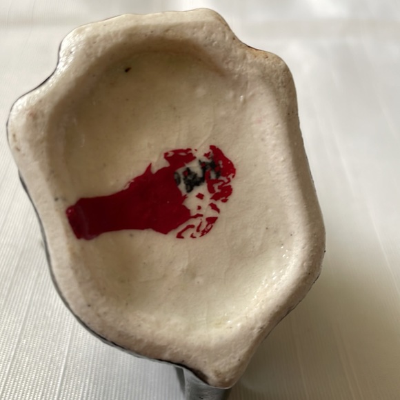 Vintage Made in Japan glazed porcelain bisque small Cow or Bull Creamer - Picture 6 of 6